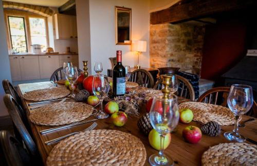 Luxury 4 Bed Farmhouse on Rewilding Estate - Foto 9