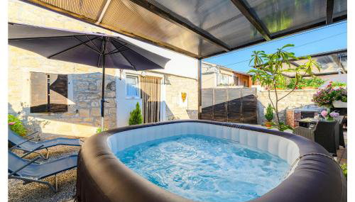 Amazing Home In Barat With House A Panoramic View - Foto 1