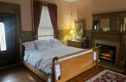 2 Br Victorian Apt 2800 sq ft 2 floors with Full Kitchen 2 baths and Laundry - Foto 7