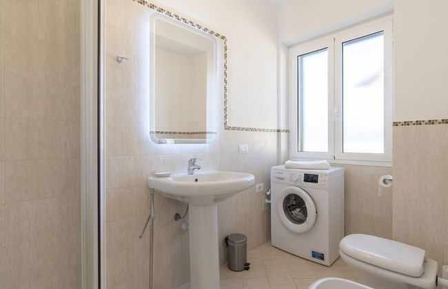 1 bedroom Apartment in San Bartolomeo al Mare with terrace - Photo 16