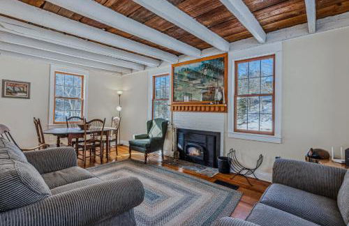 Historic Charm Located On the River - Rustic Chic - Foto 1