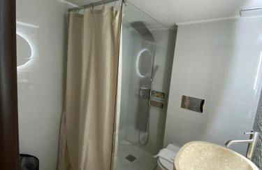 Amara Luxury - Photo 34