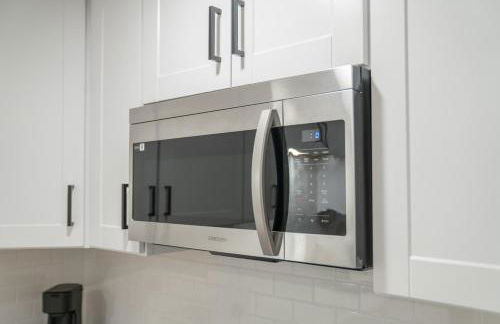 DT DFW Chic Free Parking and Pool In Medical District - Foto 36