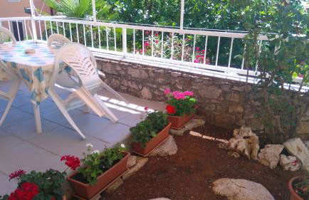 Apartment Quiet Getaway - Photo 23