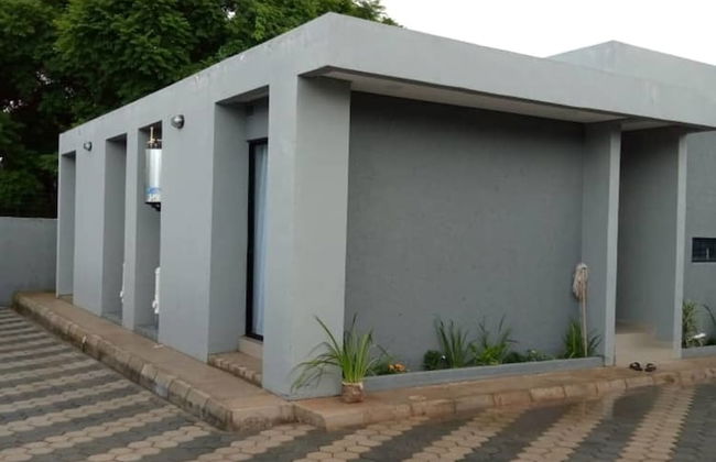 2 Bedrooms House in Heart of Kalundu - Foto 17