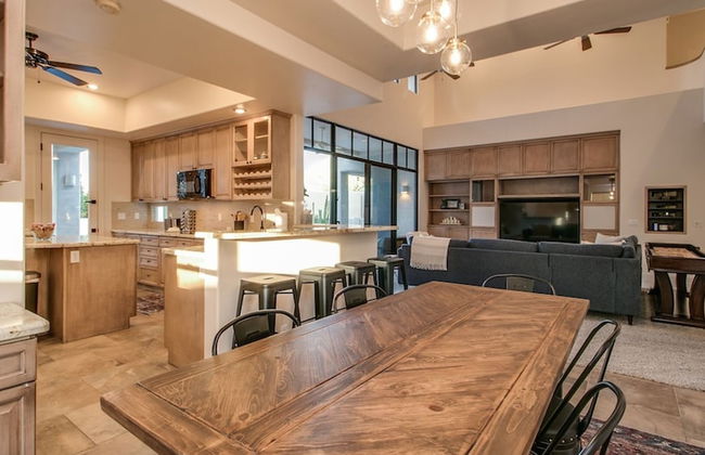 Casa Buenaluxurious Retreat w/2 Masters & Views! - Photo 20