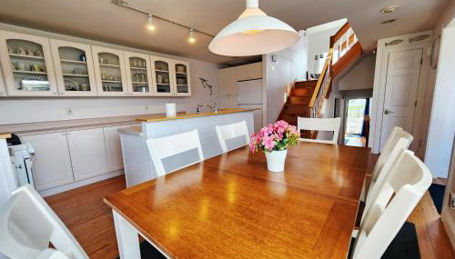 Spacious Oceanfront 3BR Condo with Private Beach in Ideal Hyannis Location - Foto 4