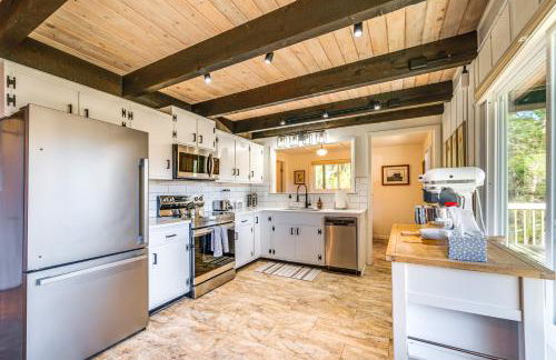 Walk to Liberty Mountain Lake-View Ski Retreat! - Foto 2