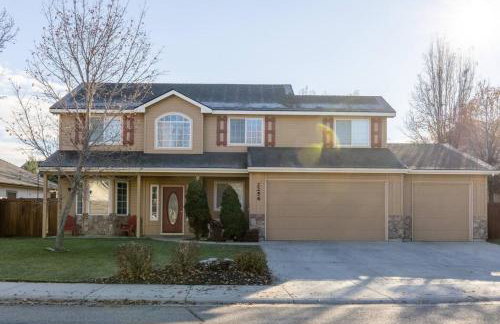 Prime Location The Village Green Room Desk - Foto 1