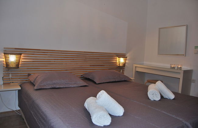 Chrysiida Luxury Suites - Photo 13