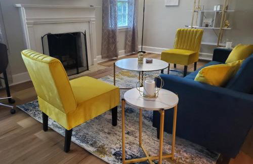 Cheerful 2 BR Near Colleges, Downtown, Attractions - Foto 6