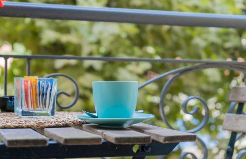 AvocadHouse1QCview - Photo 19