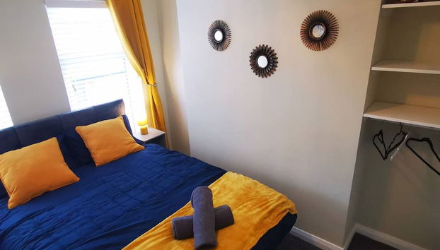 4BR Modern Botanic House - Foto 5, Habitación