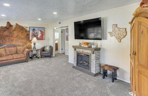 On 17-Acre Lot with Barn and Patio Rural Aztec Home - Foto 3