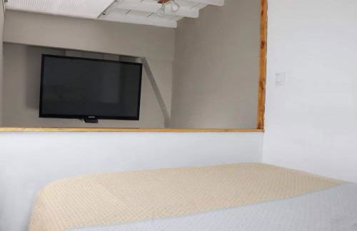 La Cabane - Au cœur d'un village médiéval - Foto 6