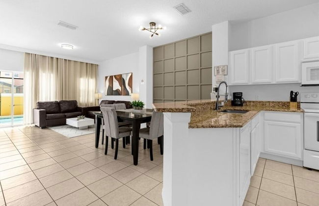 3 Bed/2.5 Bath Perfect Family Home Bunk Beds 3 Bedroom Townhouse by RedAwning - Foto 10