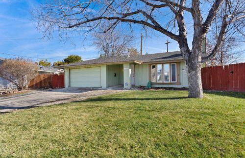 Family 4BR Home with Patio by Willowcreek Park - Foto 6