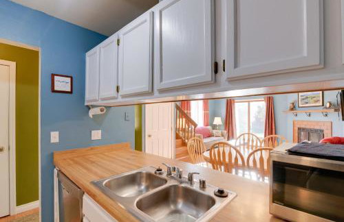 Charming Anchorage Home with Grill and Deck! - Foto 9