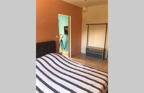 Logement avec terrasse attenant à une villa - Foto 23