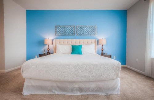 Beautiful LAKEVIEW Deluxe Condo Near Theme Parks - Foto 28