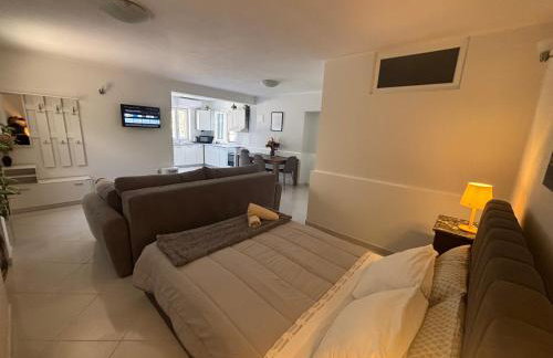 Studio Apartment Krapanj - Foto 1