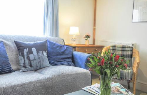 Yr Hal Llangrannog - Photo 9