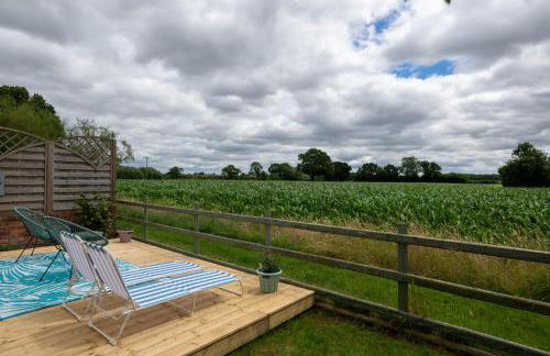 Field View Cottage hottub, dog friendly great view - Photo 2