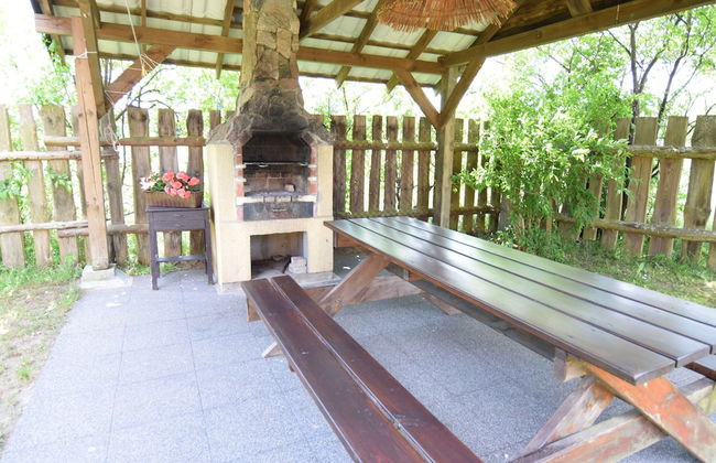 Cottage in a Quiet Location by the Lake Mausz, Parchowo in Kashubia - Photo 39