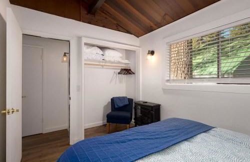 The Brook Ave Bungalow - Photo 18