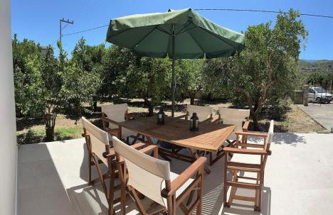 Melina's house - Photo 2