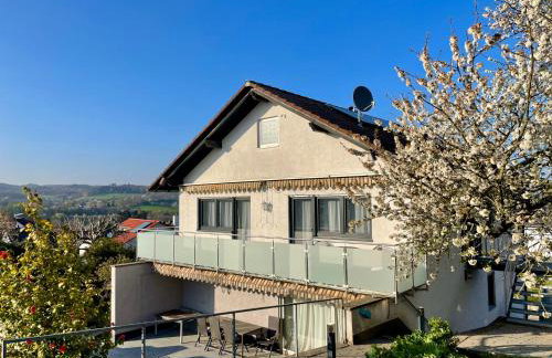 Panoramablick Ferien- und Monteurwohnung OG - Foto 14