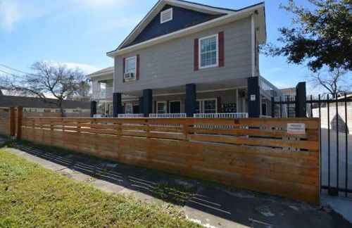 SuperValue Suite #9 @ East End Revitalized - Foto 44