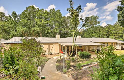 McDonough Getaway with Private Lake on 24 Acres - Foto 35