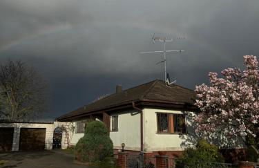 Haus mit Pool und Panoramablick - Foto 1