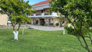 Flo's Apartments - Foto 5