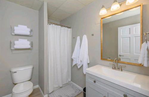 Downtown 2 Bedroom Apartment - Foto 6