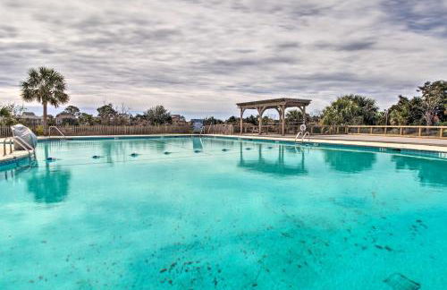 Swim and Relax St Helena Island Gem with Deck! - Foto 24