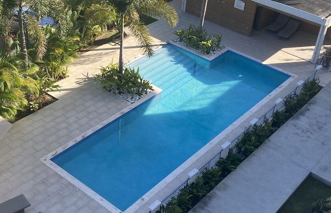 Elegant 1BR Apt with Pool - Foto 12