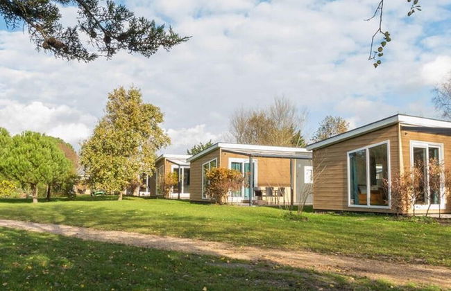 Cozy Chalet at Holiday Park Fort den Haak - Foto 1