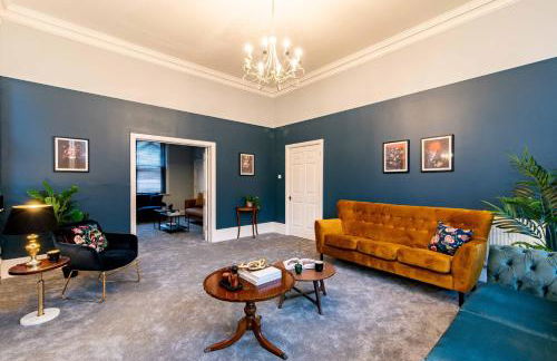 St Johns, Wakefield - Self check in & free parking - Foto 48