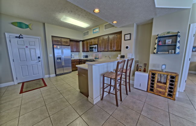 Wondrous Condo with Beach Access and Poolside Beach - Unit 2103 by RedAwning - Foto 10