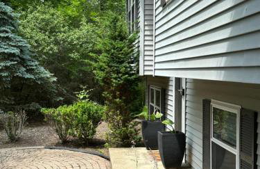 Quiet Guest Space with Hot Tub, Laundry, and Gym - Foto 4