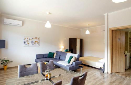 Stellina's new studio 5min from beach - Foto 9