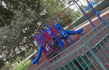 Modern 3BR Retreat with Comfort & Style Near Disney - Foto 30