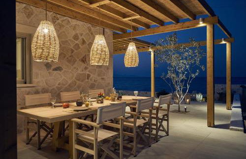 Niova Villa - Seafront, private pool and Ionian Sea Views, by ZanteWize - Foto 4