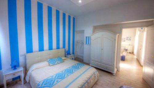 ### Appartamenti sulla SPIAGGIA al POETTO ### - Foto 2