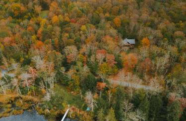 Lakefront Log Cabin, Private Lake Access w/Peloton - Foto 67