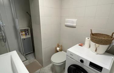 Studio cozy avec parking à 2 minutes de la plage - Foto 8