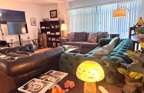 Beverly Estates - Photo 33