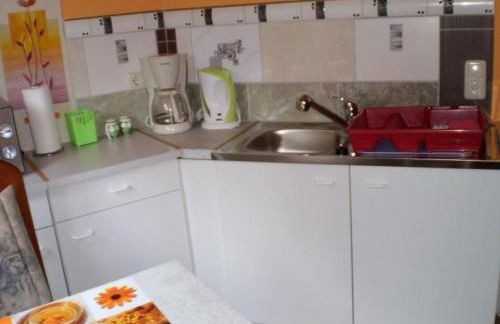 Apartment Gemütliche Wohnung mit Terrasse by Interhome - Foto 7